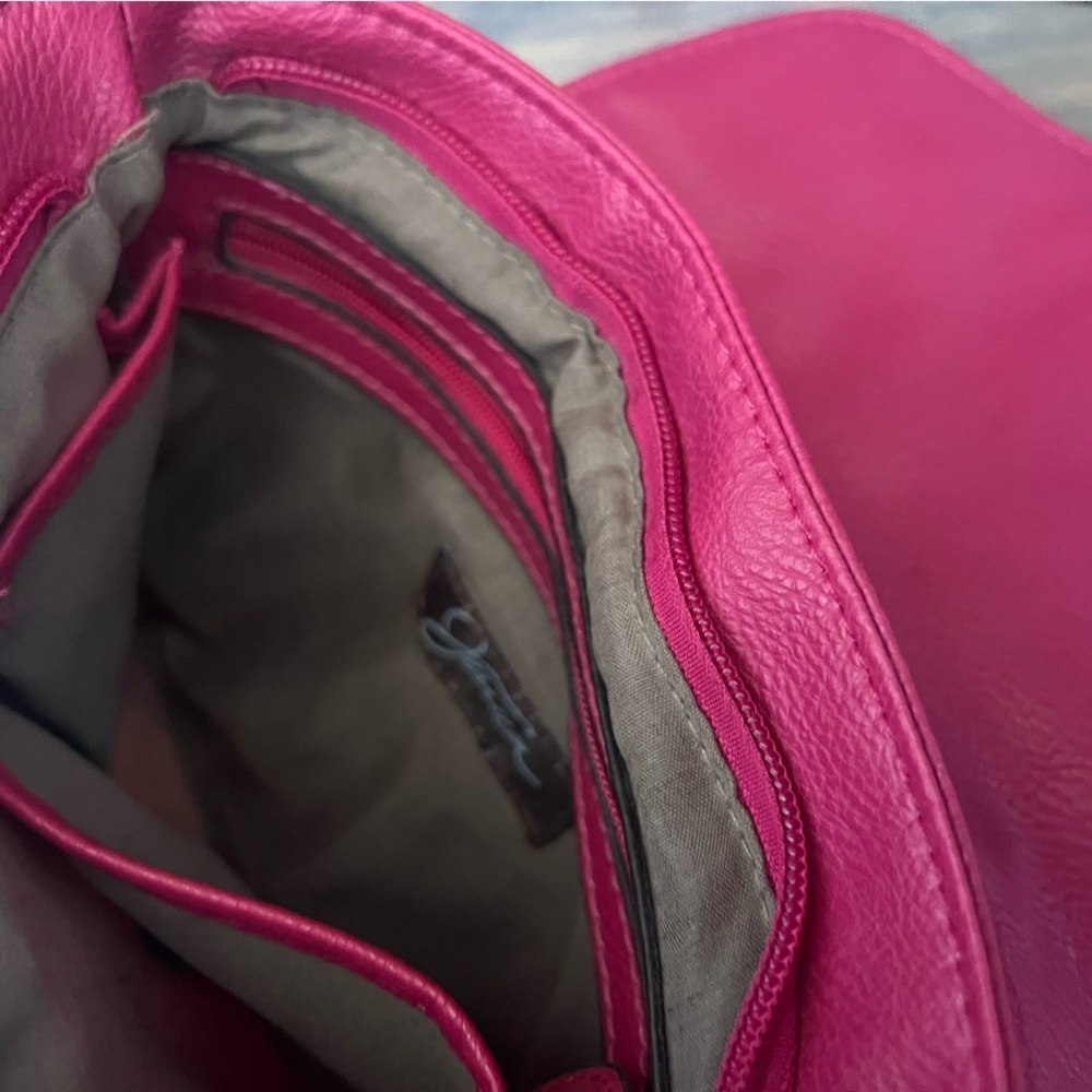 Jessica Pink Crossbody Bag - Picture 11 of 11